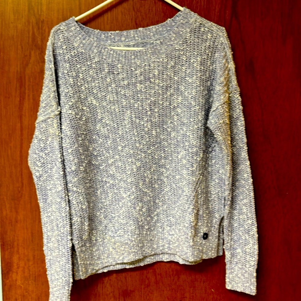 Beautiful NEW Abercrombie purple cotton knit sweater